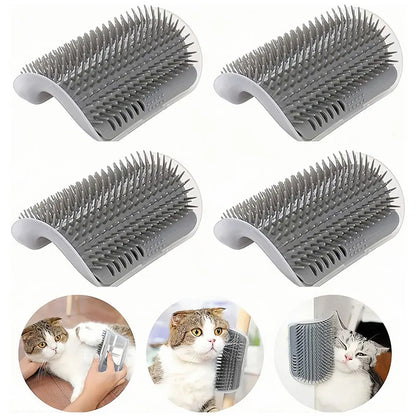 Griffoir et brosse de massage pour chat