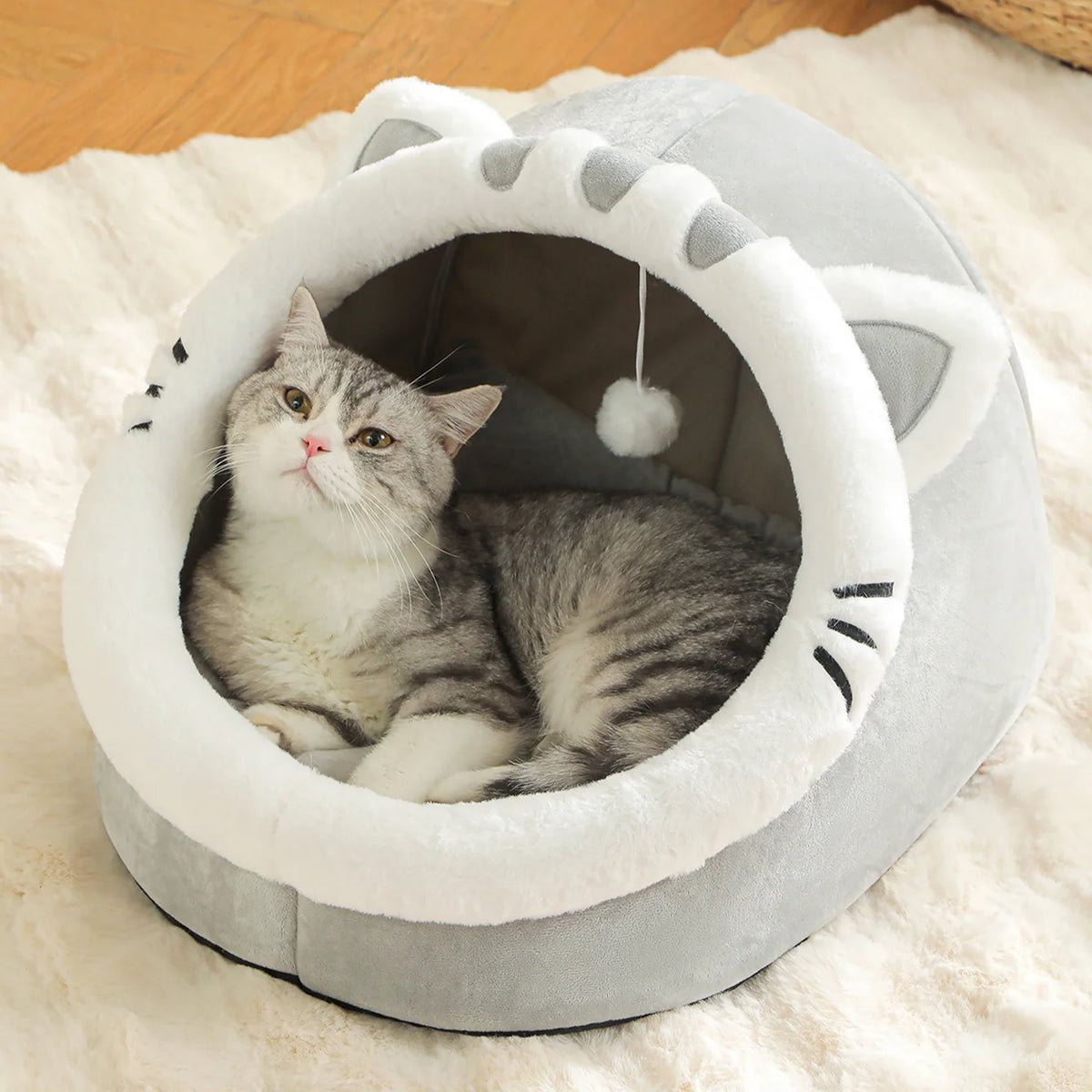 Panier-cabane et coussin moelleux pour chat